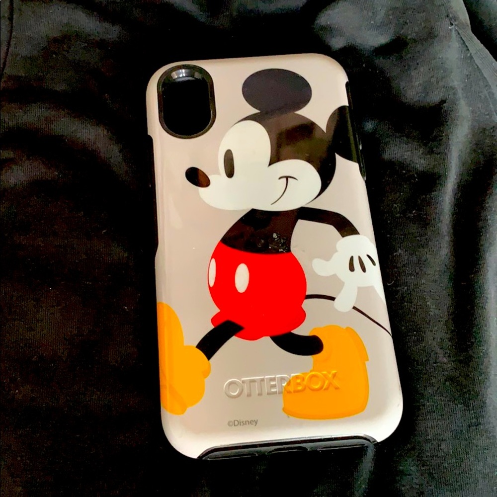 Disney’s Otterbox  case for IPhoneX & iPhoneXS